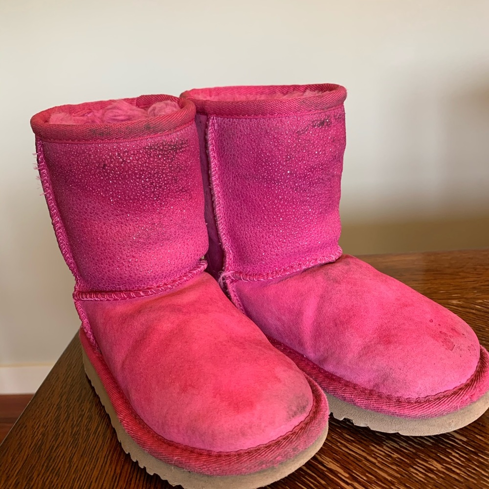 Size 9 toddler pink Ugg boots